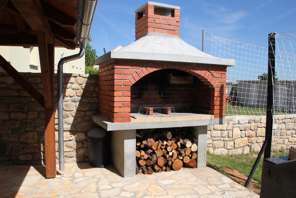 Rural House Gluic Villa Bogatić Szoba fotó
