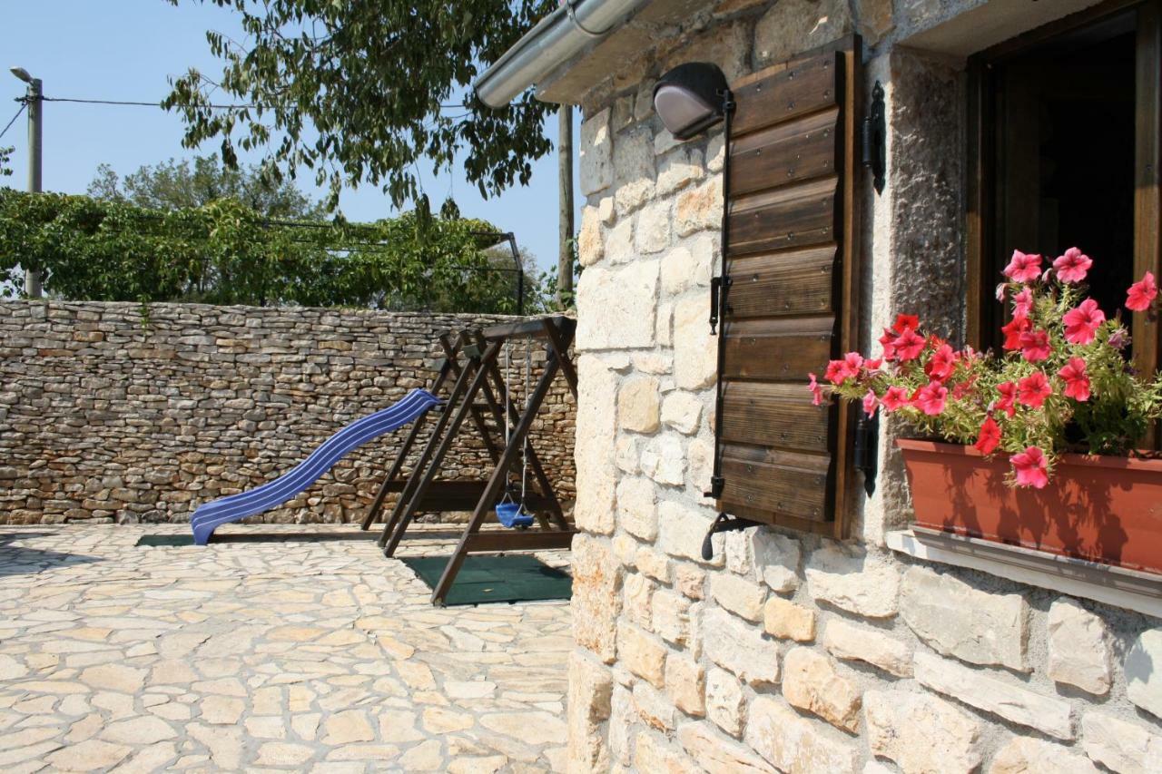 Rural House Gluic Villa Bogatić Kültér fotó
