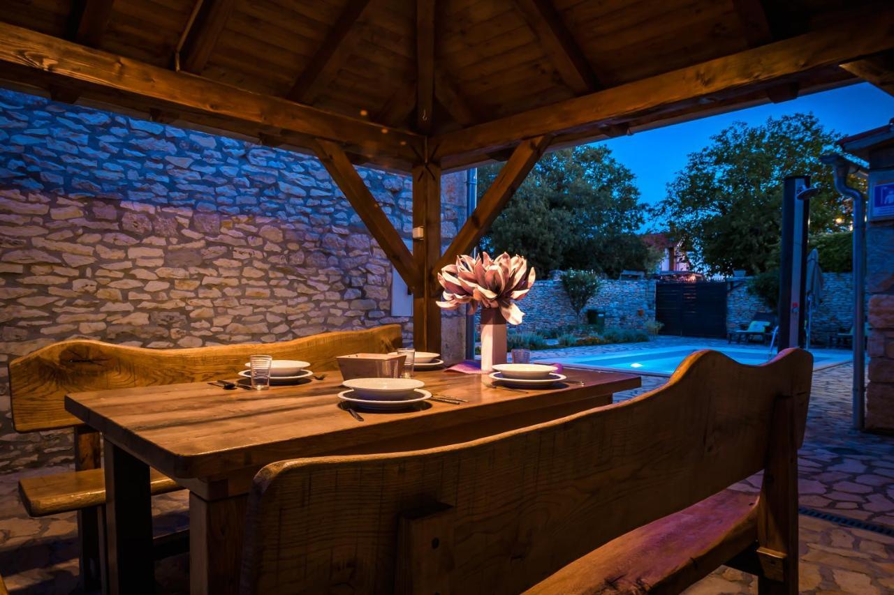Rural House Gluic Villa Bogatić Kültér fotó